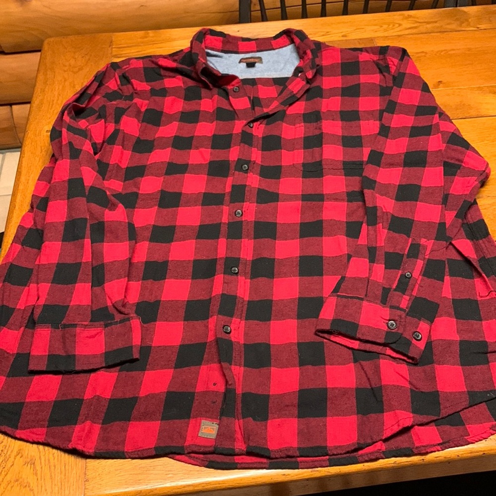 Men’s black red flannel size 3X